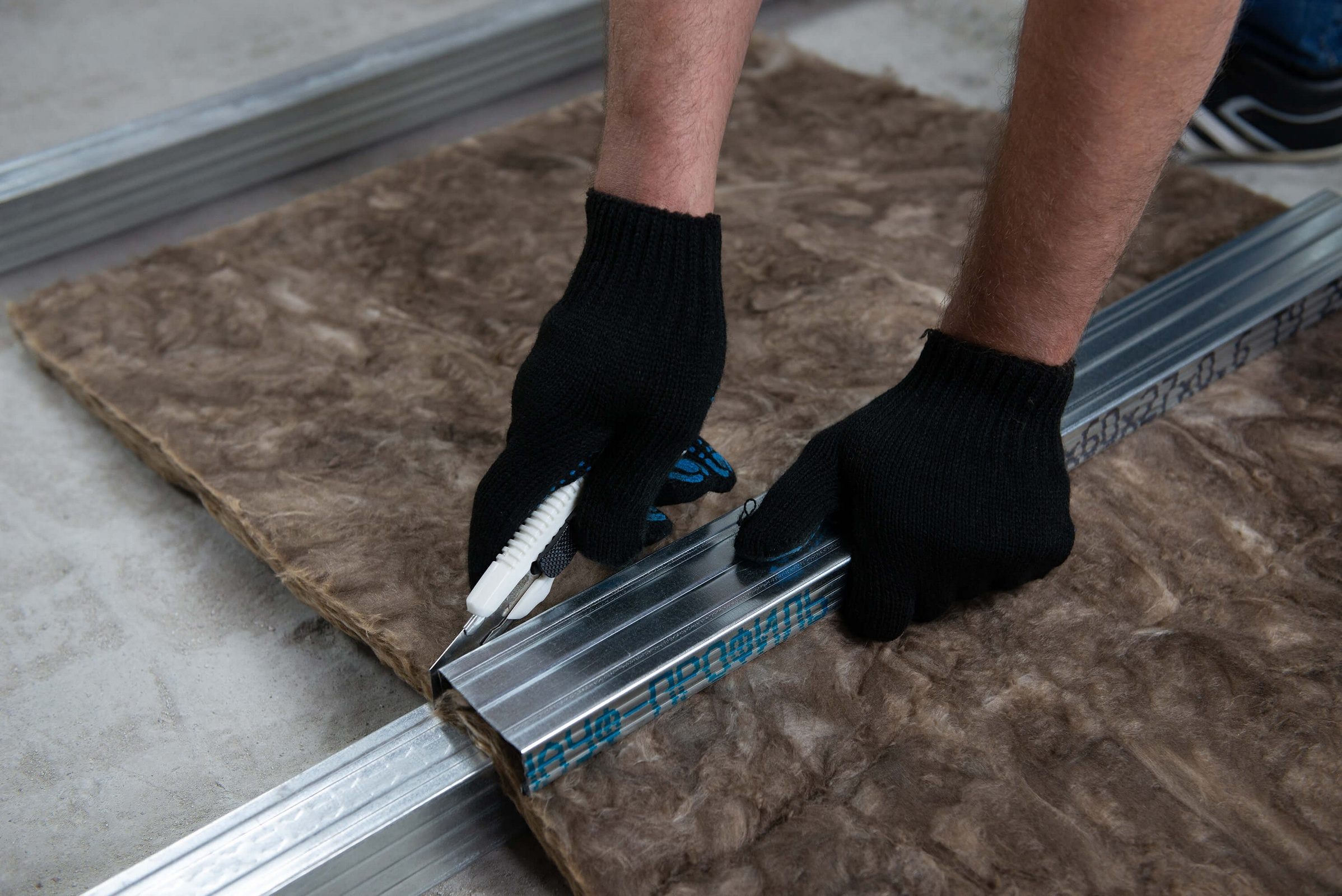 Утеплитель Knauf АкустиKNAUF 920*600*27мм 11.04м2 0.29808м3 минвата (стекловолокно) — Утеплитель